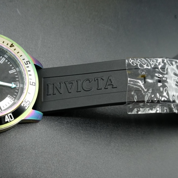 FIRM PRICE-NWOT INVICTA IRIDESCENT SPECIALITY WATCH(WATCH ONLY) - Picture 2 of 9